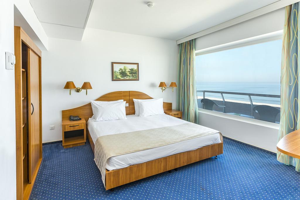 Savoy Hotel Mamaia Exterior photo